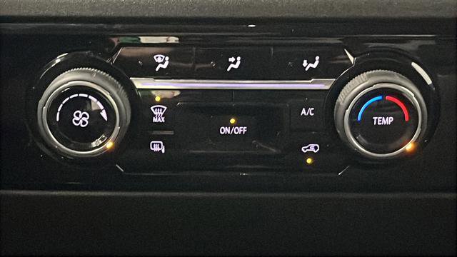 Used 2024 Chevrolet Silverado 2500 LT image 25