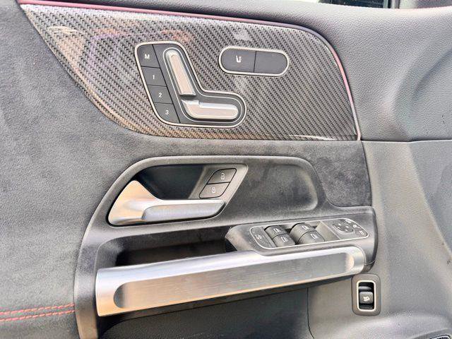 Certified 2024 Mercedes-Benz GLB 250 GLB 250 image 6