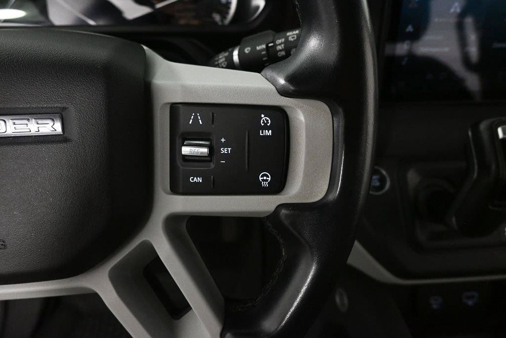 Used 2023 Land Rover Defender 110 X-Dynamic SE AWD/4WD image 11