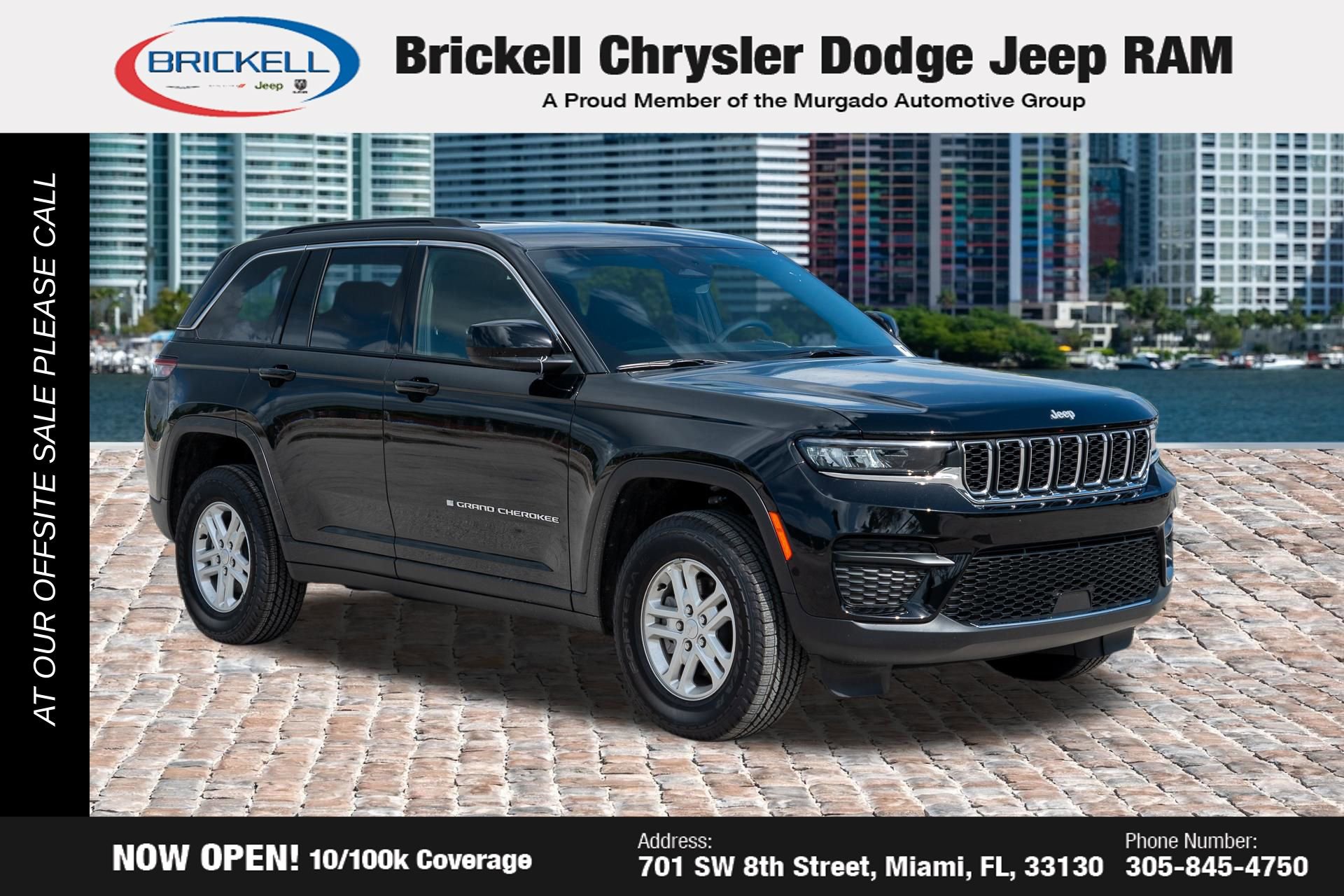 Used 2025 Jeep Grand Cherokee Laredo image 3
