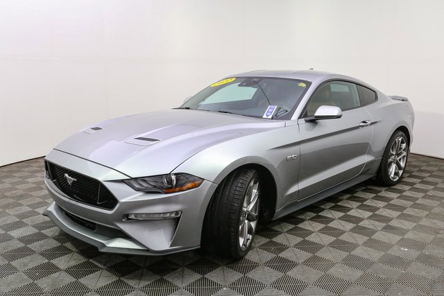 Used 2022 Ford Mustang GT Premium image 5
