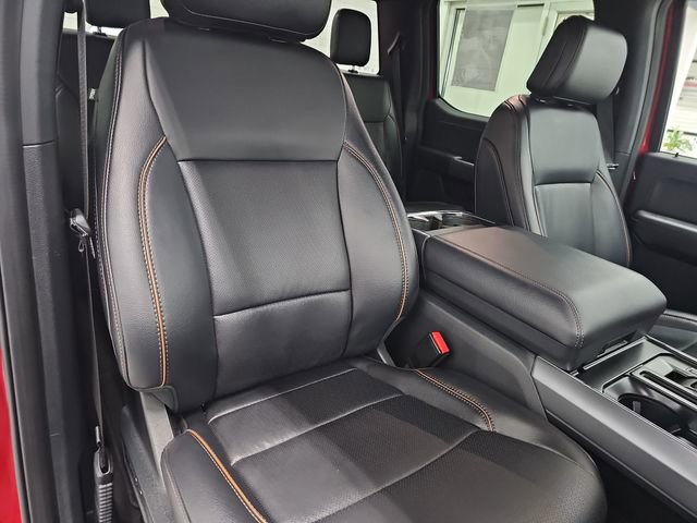 Used 2025 Ford F150 Lariat w/ Equipment Group 501A Mid image 28