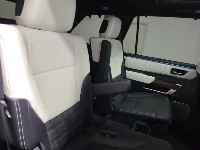 Certified 2024 Toyota Sequoia Capstone AWD/4WD image 17