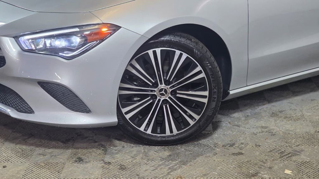Used 2023 Mercedes-Benz CLA 250 4MATIC image 2