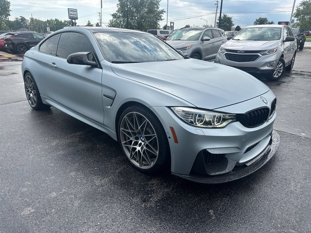 Used 2017 BMW M4 Coupe RWD image 2