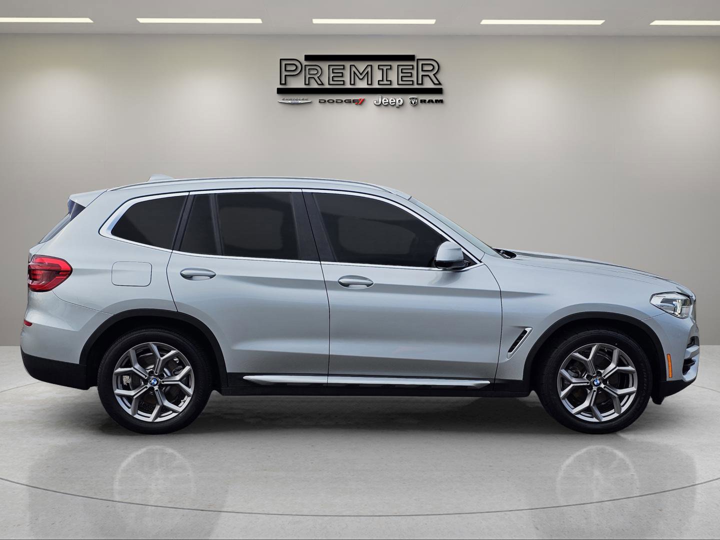 Used 2020 BMW X3 xDrive30i w/ Premium Package image 7