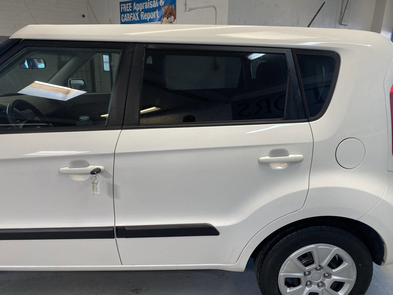 Used 2013 Kia Soul image 14