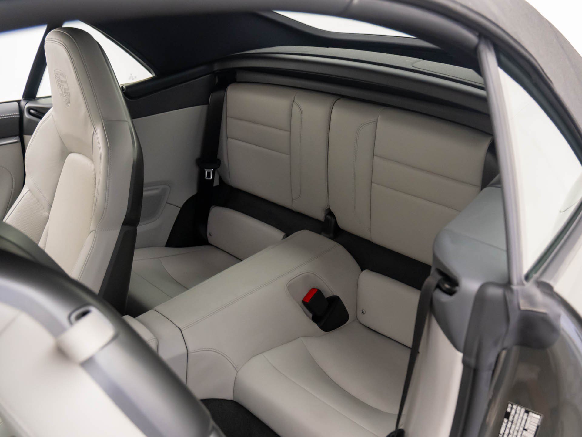 Certified 2020 Porsche 911 Carrera 4S AWD/4WD image 20