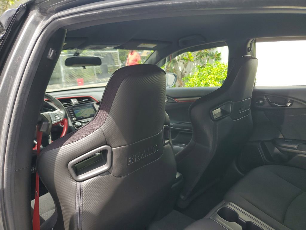 Used 2019 Honda Civic Type R image 13