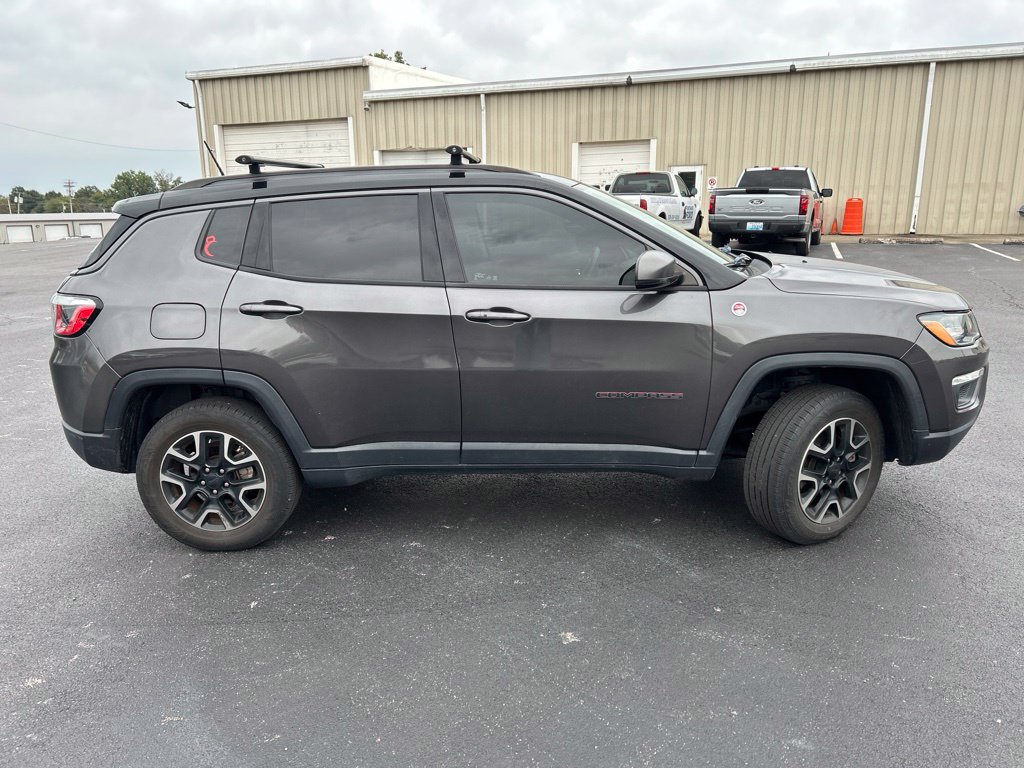 Used 2019 Jeep Compass Trailhawk AWD/4WD image 8