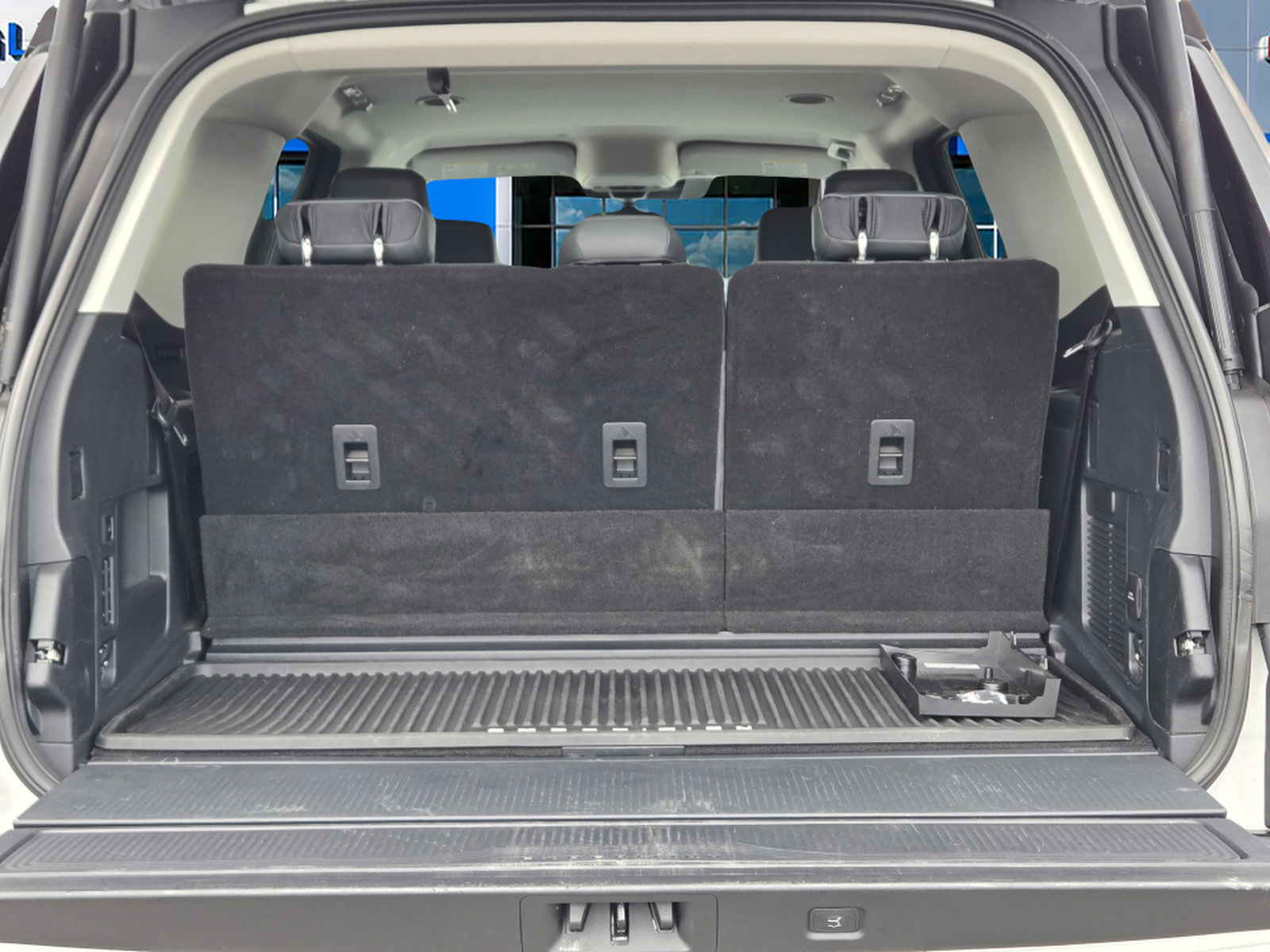 Used 2026 Ford Expedition Active RWD image 10