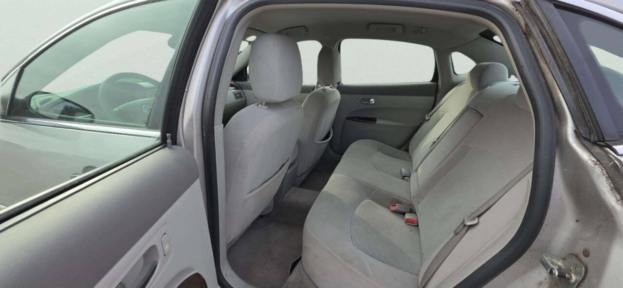 Used 2008 Buick LaCrosse CX FWD image 7