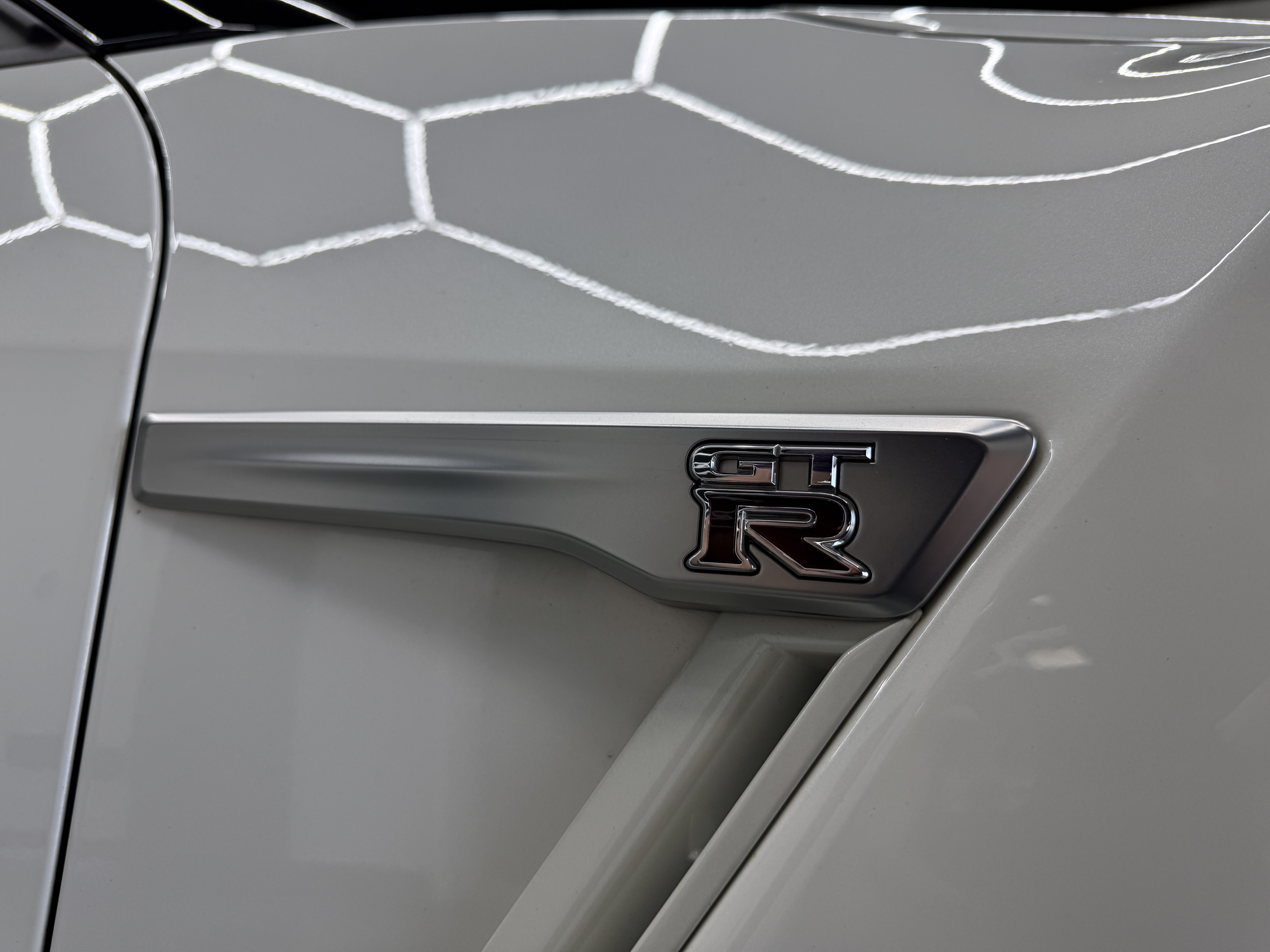 Used 2020 Nissan GT-R Premium AWD/4WD image 40