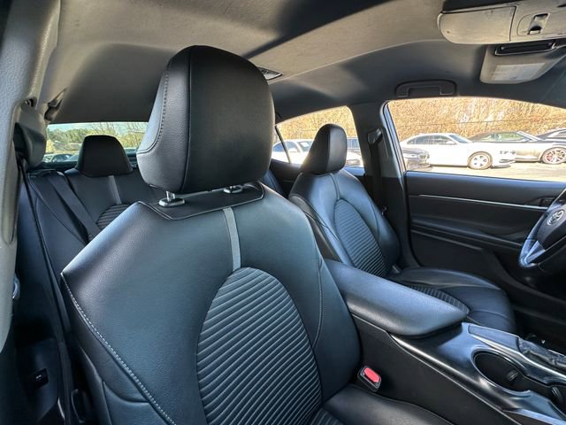 Used 2018 Toyota Camry SE image 28