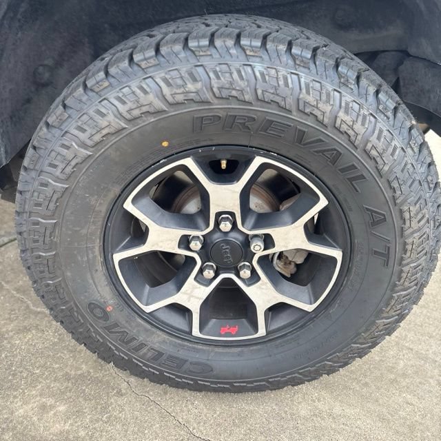 Used 2021 Jeep Wrangler Unlimited Rubicon AWD/4WD image 12