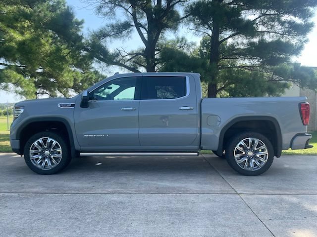 Used 2024 GMC Sierra 1500 Denali AWD/4WD image 8