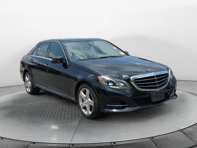 Used 2014 Mercedes-Benz E 350 4MATIC Sedan image 7