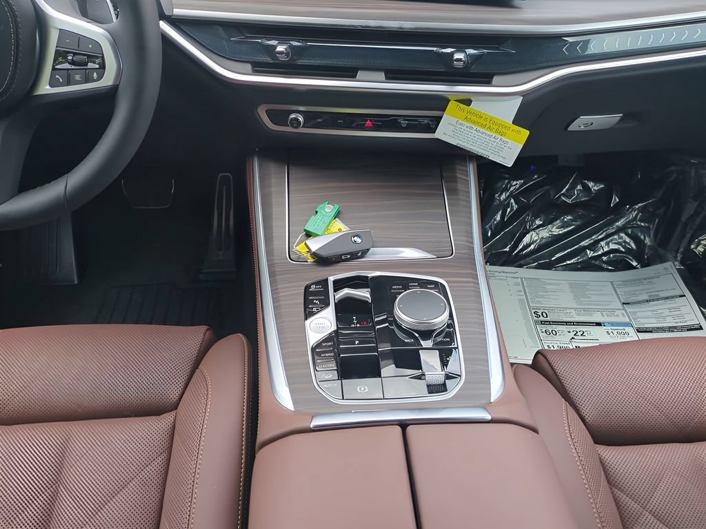New 2026 BMW X5 xDrive50e w/ M Sport Package AWD/4WD image 18