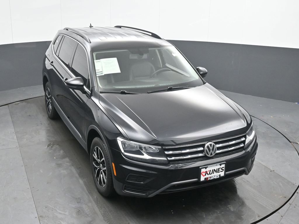 Used 2021 Volkswagen Tiguan SE AWD/4WD image 39