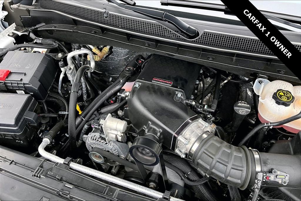 Used 2023 Chevrolet Suburban High Country AWD/4WD image 32