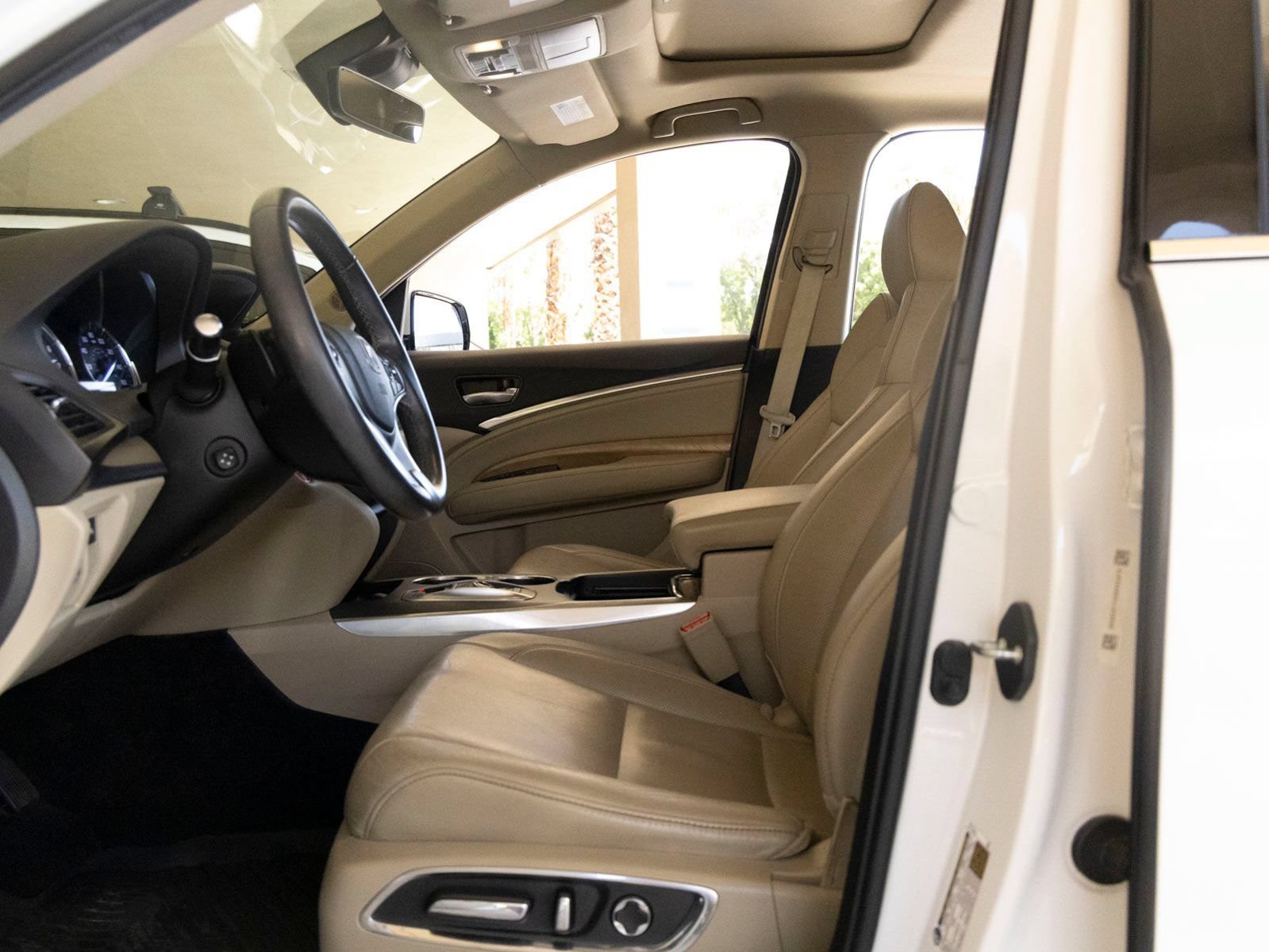 Used 2020 Acura MDX SH-AWD w/ Technology Package image 14