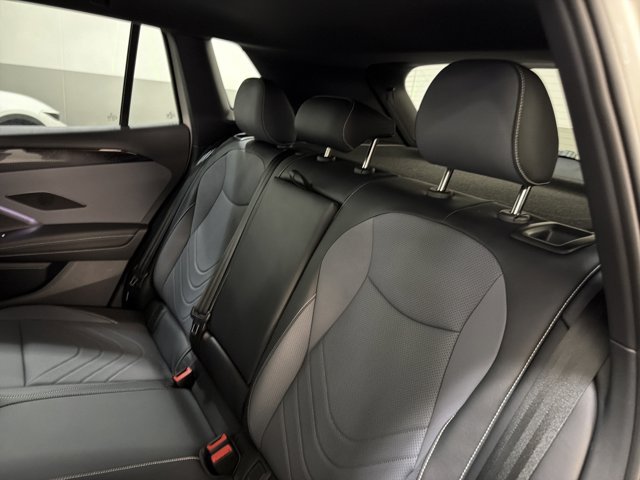 New 2026 Volkswagen Tiguan SE R-Line AWD/4WD image 21