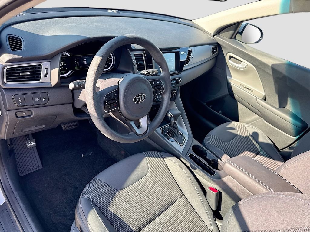 Used 2019 Kia Niro FE FWD image 10