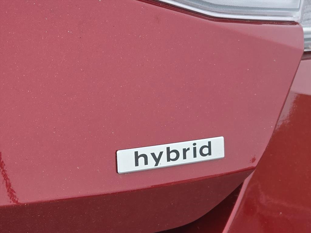 Used 2025 Hyundai Elantra SEL image 14