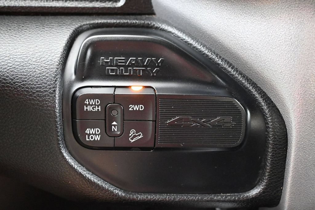 Used 2024 RAM 2500 Big Horn w/ Off Road Package AWD/4WD image 6