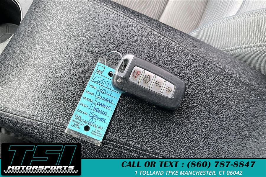 Used 2012 Hyundai Sonata Hybrid FWD image 10