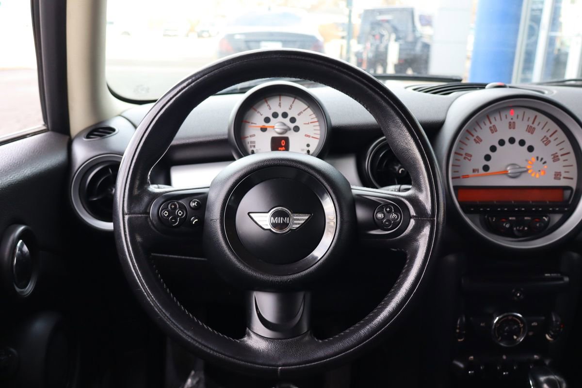 Used 2013 MINI Cooper Hardtop image 12