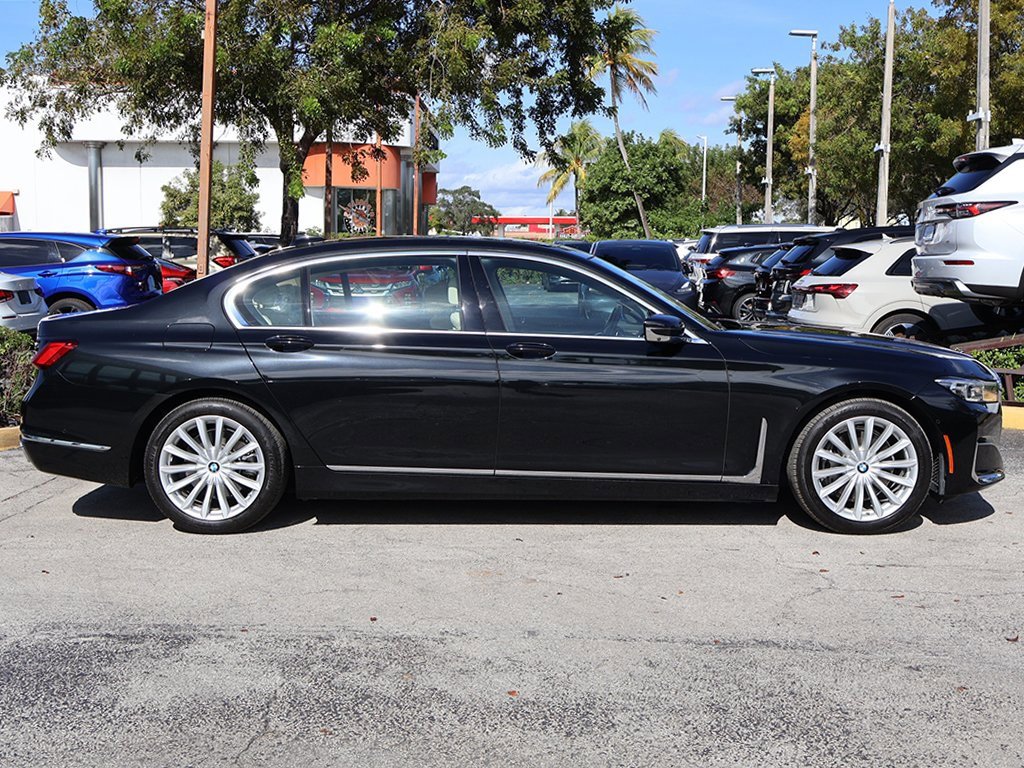 Used 2020 BMW 740i image 19