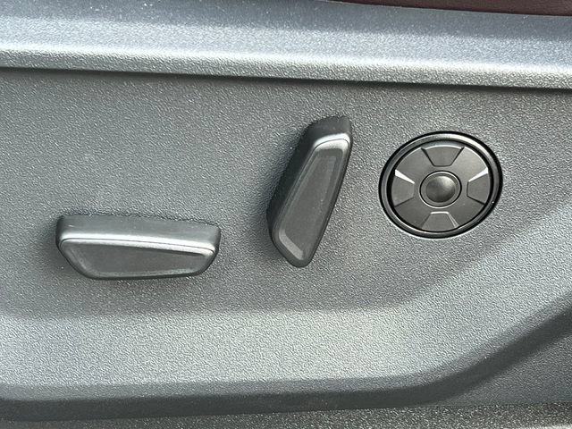 New 2026 Ford Expedition Max Platinum w/ Platinum Ultimate Package AWD/4WD image 15