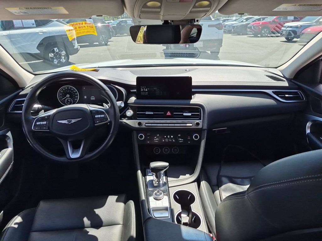 Used 2025 Genesis G70 2.5T RWD image 26