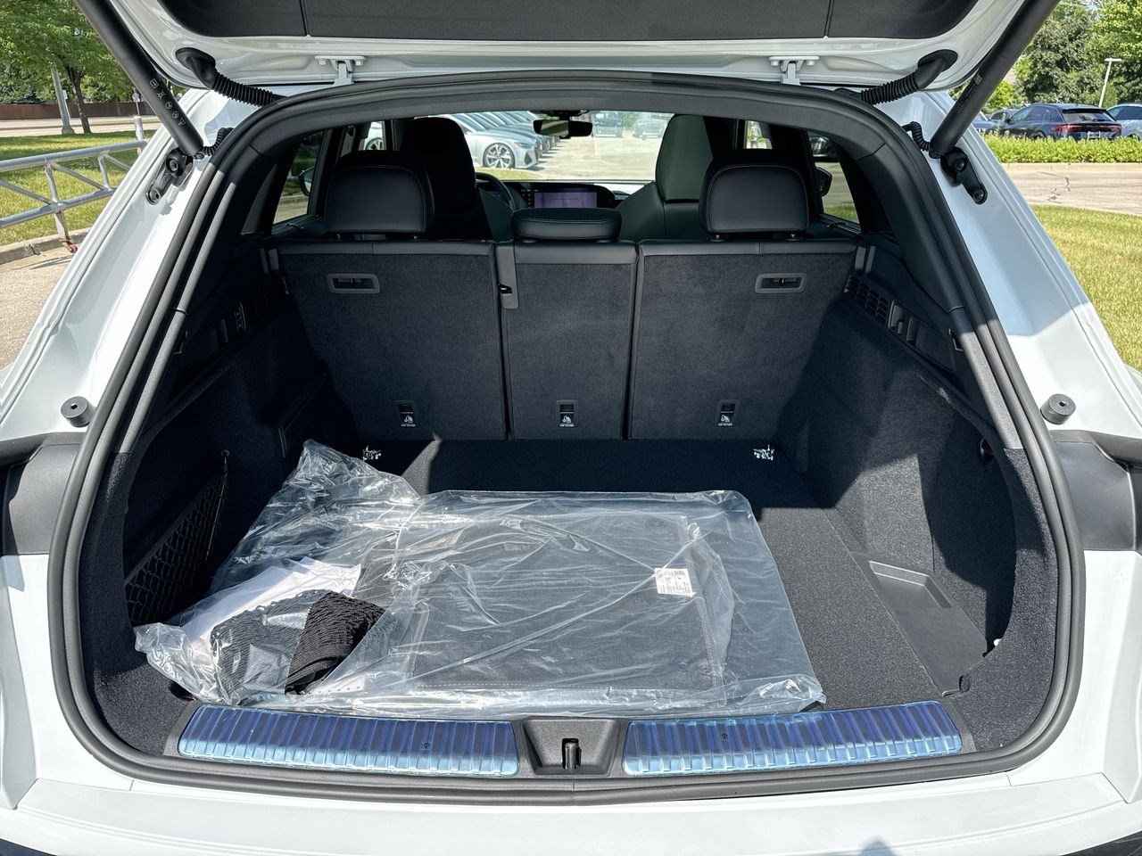 New 2026 Audi SQ5 Premium Plus AWD/4WD image 35