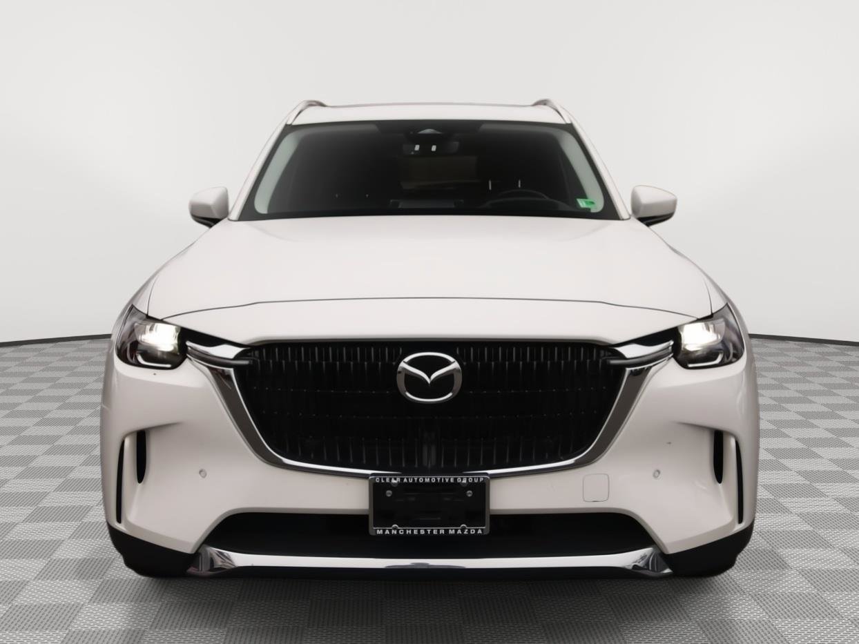 Used 2024 MAZDA CX-90 Plug-In Hybrid w/ Premium Pkg image 17