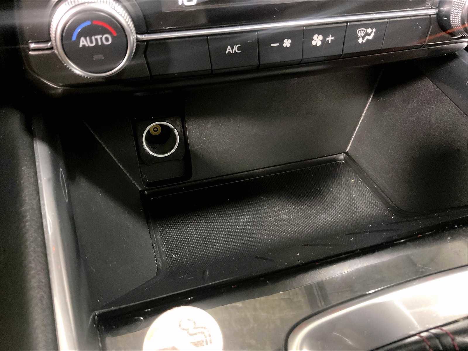 Used 2024 MAZDA CX-5 Carbon Edition image 26