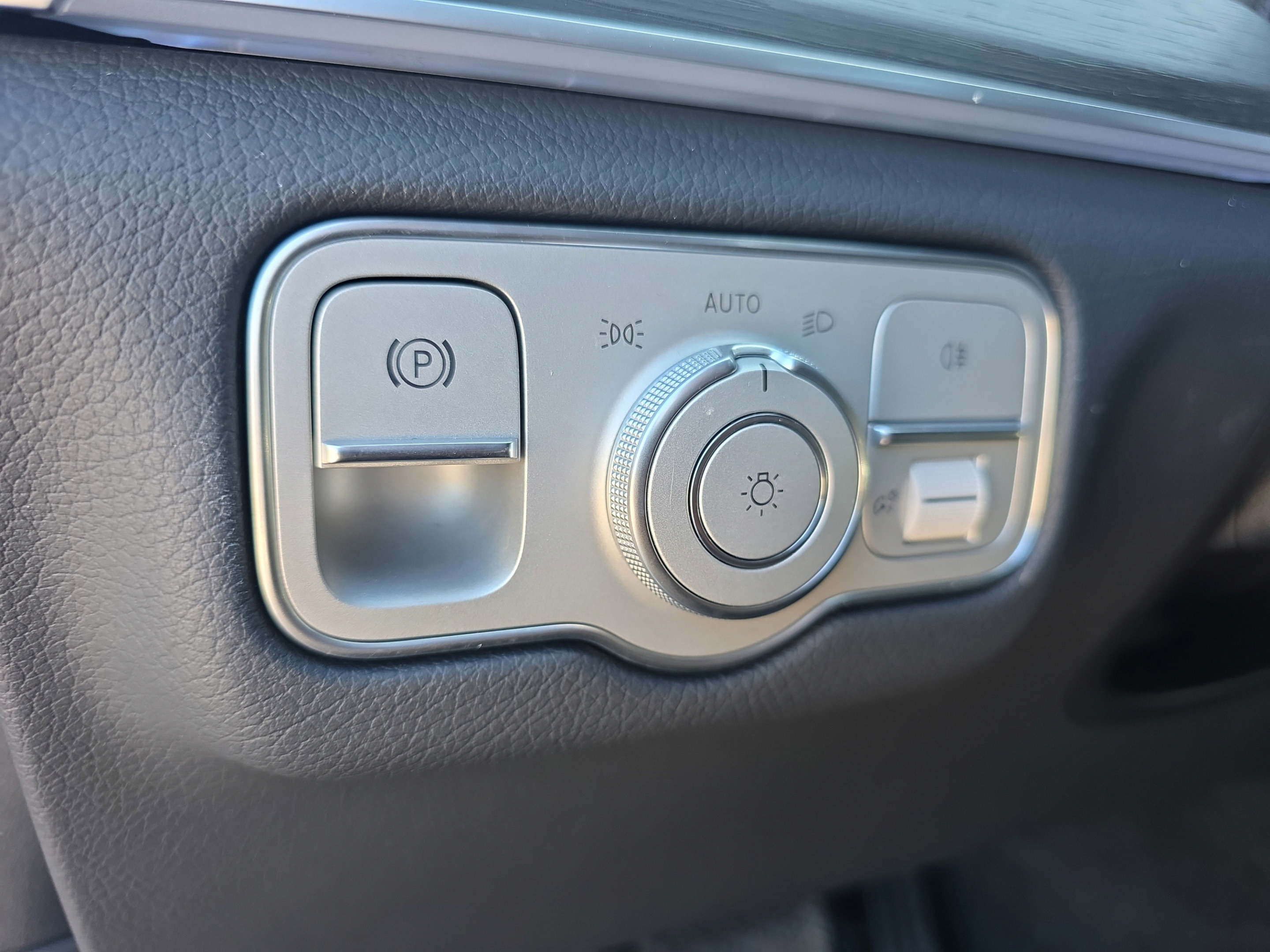 Used 2026 Mercedes-Benz GLE 350 4MATIC image 29