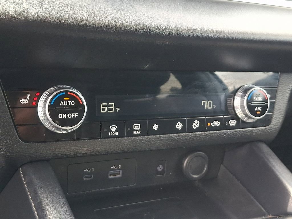 Used 2024 Mitsubishi Outlander SE AWD/4WD image 17