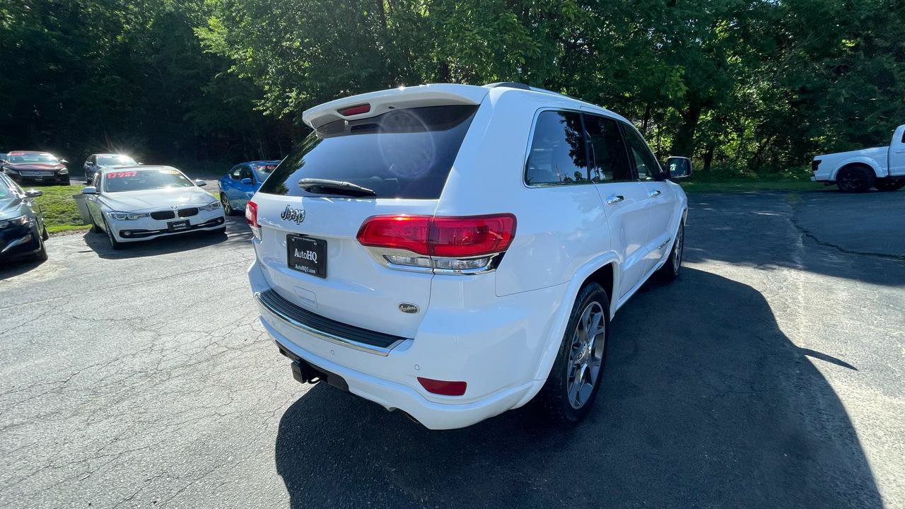 Used 2021 Jeep Grand Cherokee Overland AWD/4WD image 8