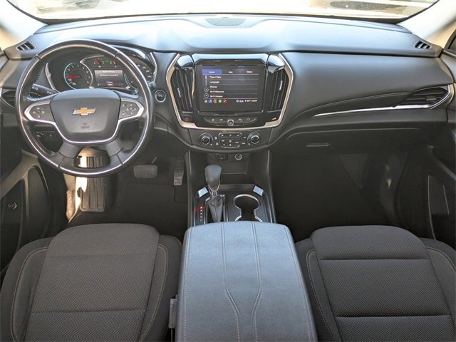 Used 2021 Chevrolet Traverse LT image 15