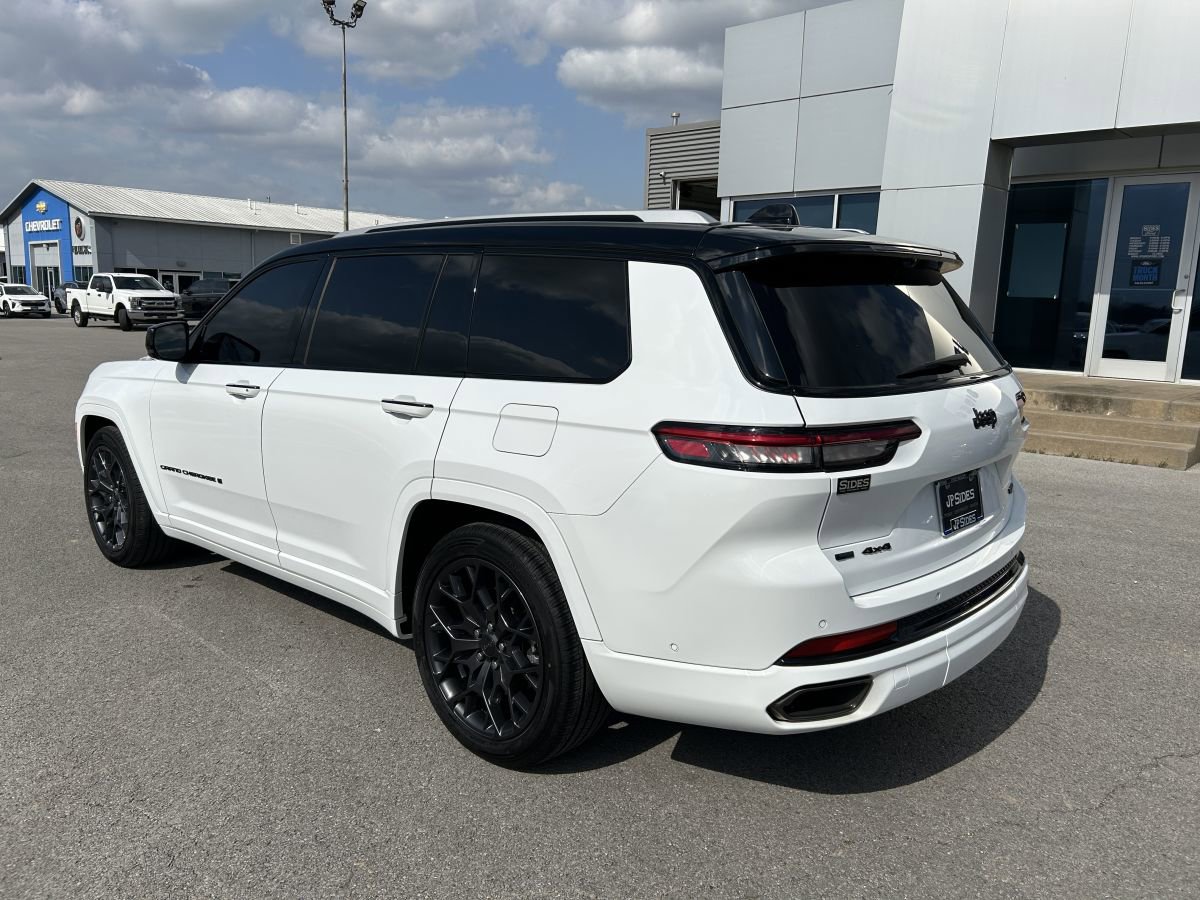 Used 2023 Jeep Grand Cherokee L Summit image 6