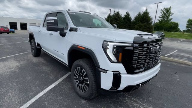 New 2026 GMC Sierra 2500 Denali Ultimate w/ Max Trailering Package AWD/4WD image 4