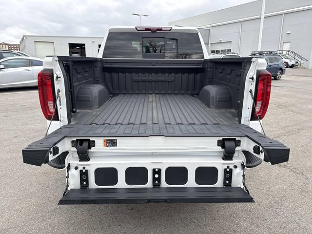 Used 2023 GMC Sierra 1500 Denali w/ Technology Package AWD/4WD image 8