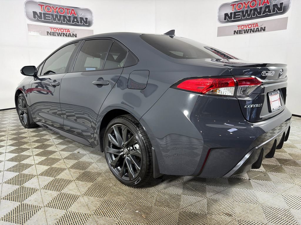 Used 2025 Toyota Corolla SE image 5