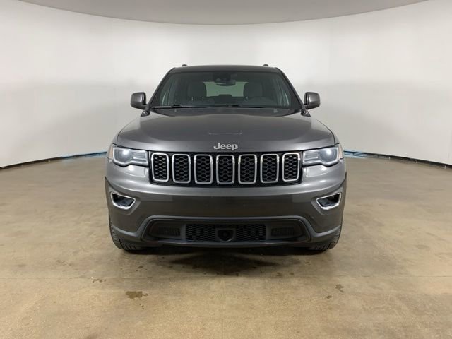 Used 2021 Jeep Grand Cherokee Laredo w/ Security & Convenience Group image 3