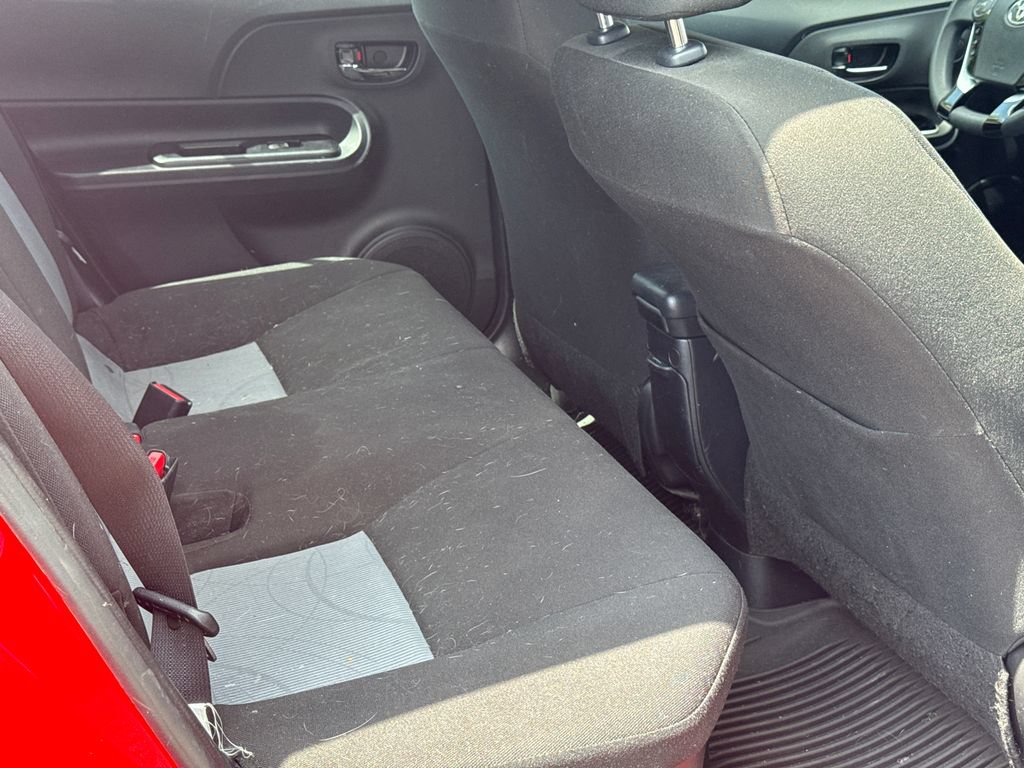 Used 2019 Toyota Prius C FWD image 15