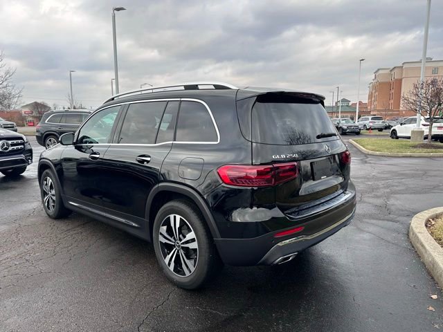 Certified 2026 Mercedes-Benz GLB 250 4MATIC image 8
