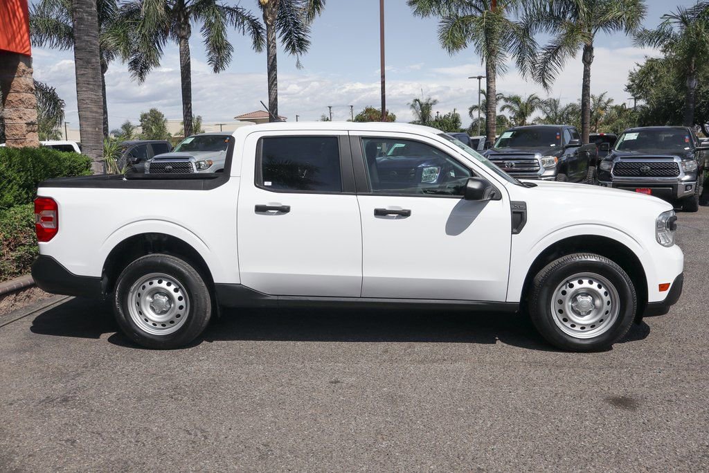 Used 2023 Ford Maverick XL image 10