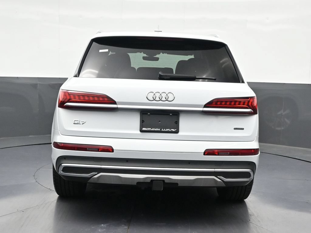 Used 2023 Audi Q7 3.0T Prestige AWD/4WD image 4